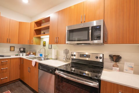 Image picker CBAD294A E824 4944 8DF7 2F723C3C5DAD 937 0000002890E15724