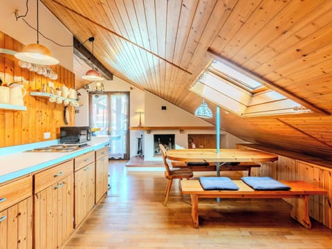 Wood, Ceiling, Interior Design, Furniture, Lighting, Flooring, Floor, Room, Light Fixture, Wood Stain