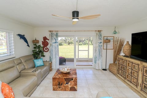 St. Augustine Beach Rentals Living Room
