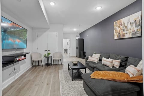 A space to connect, relax, and recharge. Whether you're lounging on the sofa with a good show or having late-night laughs with friends