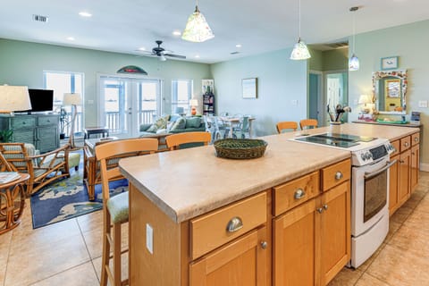 Kitchen | French Press & Percolator Coffee Makers | Dishwasher | Toaster