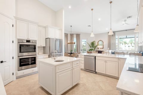 Kitchen - newly renovated with coffee station