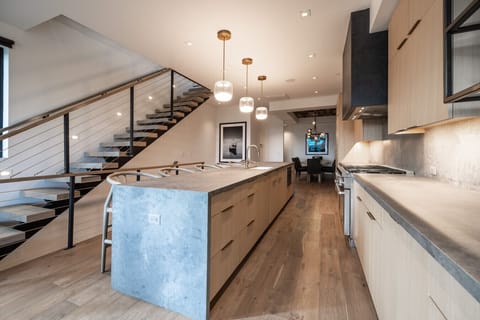 Luxury Kitchen • Perfect for Hosting