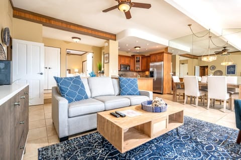 After a day of exploring, this warm and welcoming space sets the stage for laughter, stories, and shared island moments KGV-21P3