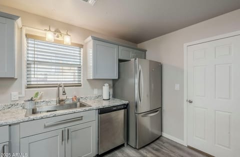 Clean updated kitchen.