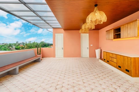 Luxury Bali Modern 2Br Villa Canggu Rooftop View Terracotta Spacious