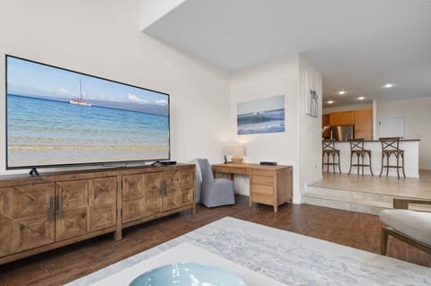 Colony Villas 1702-14