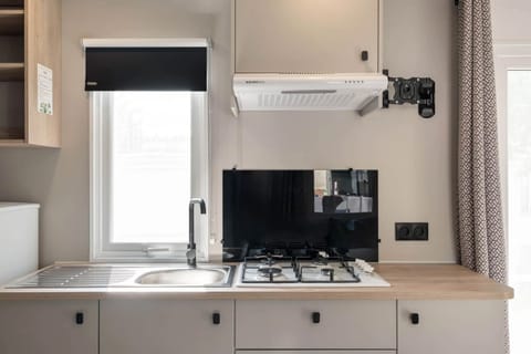 Camping Papillon Bouillon - Comfort 235 - kitchen