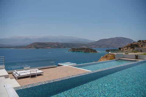 The moment you step into Only View Villa, a gentle calm embraces you, which softens the noise of the outside world.