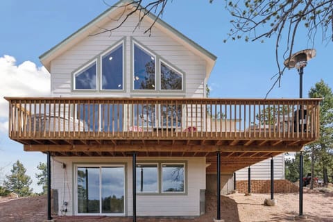 Property's Exterior View of the Deck 