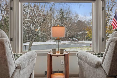 The chairs swivel, recline and rock. Sip some coffee and enjoy the views outside.