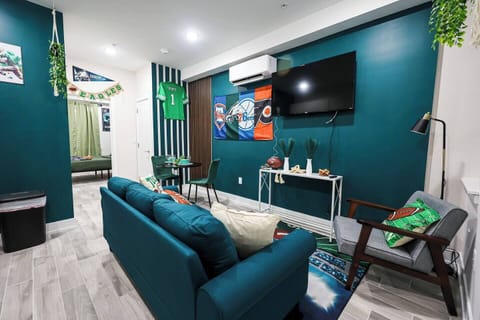 A space to connect, relax, and recharge. Whether you're lounging on the sofa with a good show or having late-night laughs with friends