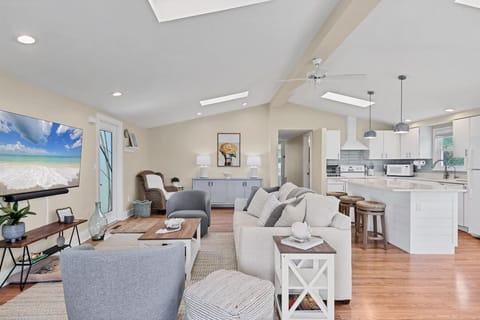 Salt Y Sol by FVC - Living Room and Kitchen