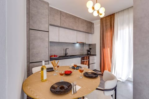 Villa Suntouch image