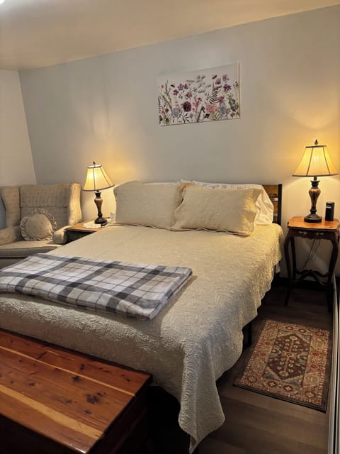 Queen Size Bed