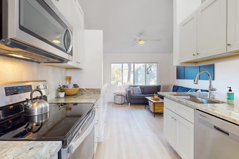 Fully equipped kitchen to make your favorite meals