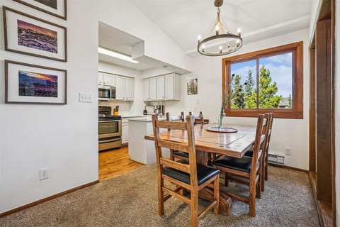 Dining Area - Ski Hill 39 - Breckenridge Vacation Rental