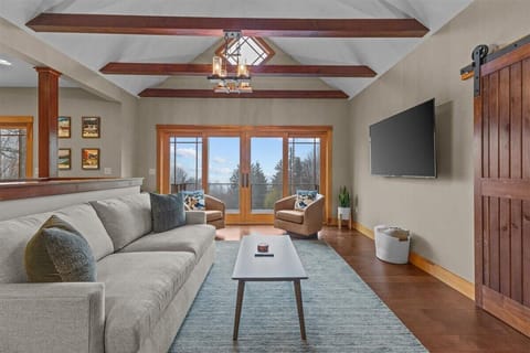 Chase Mountain Lodge: Mountain View & Hot Tub (6550)