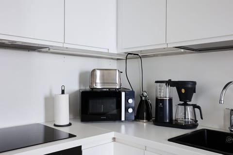 Enjoy a fresh brew every morning with the provided filter coffee machine, ensuring you have that perfect cup before heading out to explore Turku.
