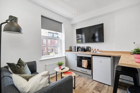 F2, Living Room/ Kitchenette