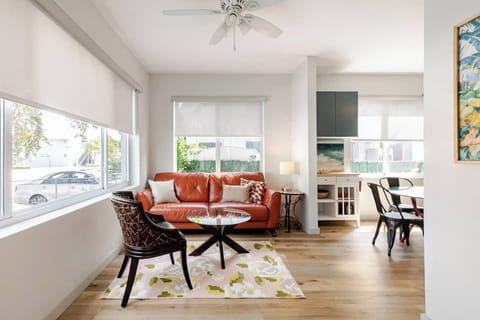 Living Room, Sofa- No Sofa bed