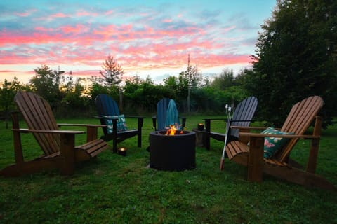 Spend your days lounging and listening to the birds, and when night falls, get ready to watch the sunset and get a fire going.