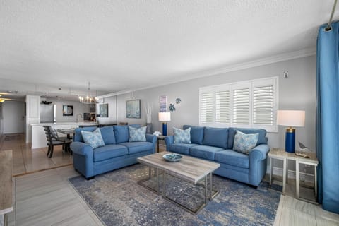 Living Room - Unit 2601