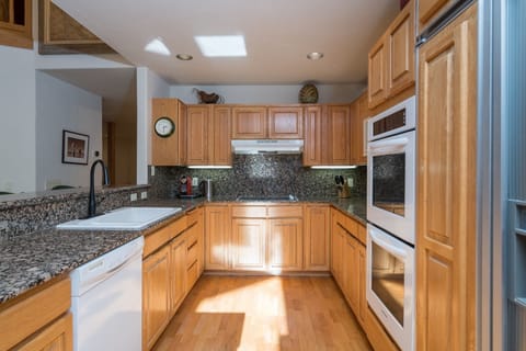 Pinnacles Townhome (15)