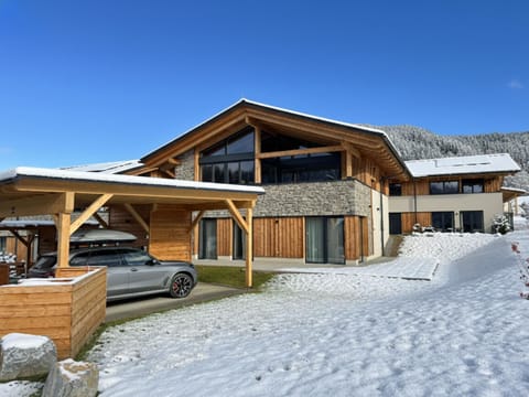 Holiday Home Exterior [winter]