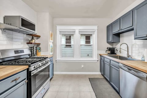 Bright, stylish, and thoughtfully designed, this kitchen is the perfect blend of charm and function. Whether you’re cooking a cozy meal or enjoying a quiet morning coffee, it’s a space that makes every moment feel effortless.