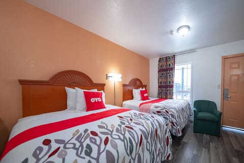 Stretch out with two comfy beds for easy group stays.