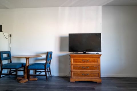 Share coffee and quick meals at the cozy in-room table.