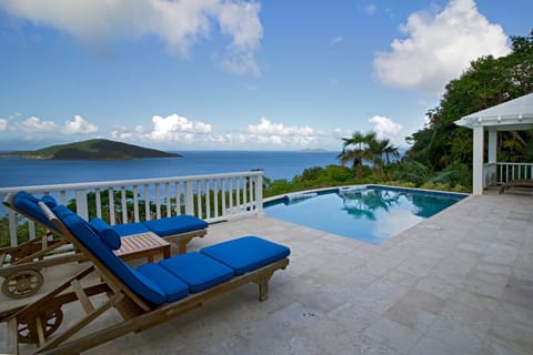 Enjoy The Great Pool and View