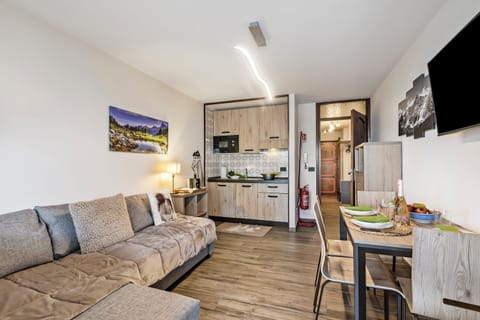 Living and dining room