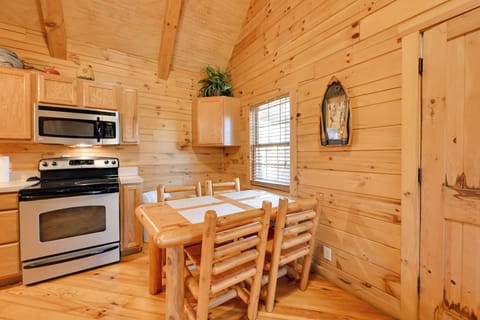 Kitchen & Dining Area | 1st Floor