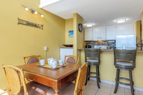 Open dining area perfect for gathering and relaxing