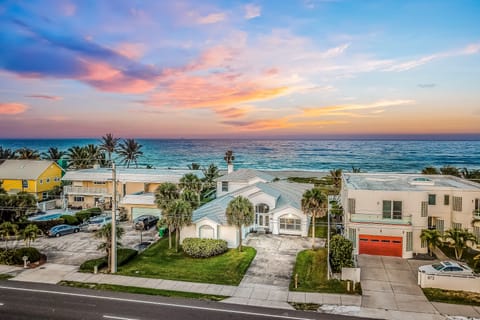 Prime Cocoa beach location