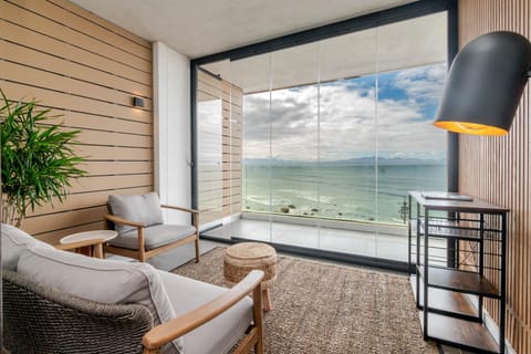 Oceanview Apartment at Wavescapes Muizenberg (35854)