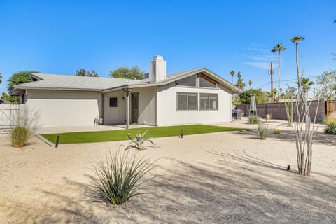 Tempe Vacation Rental | 4BR | 2BA | 2,020 Sq Ft | 1 Step to Access