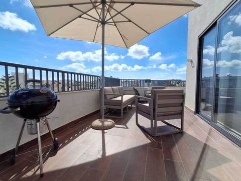 Terrace with BBQ