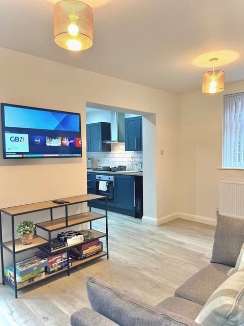  Eat, Laugh & Make Memories