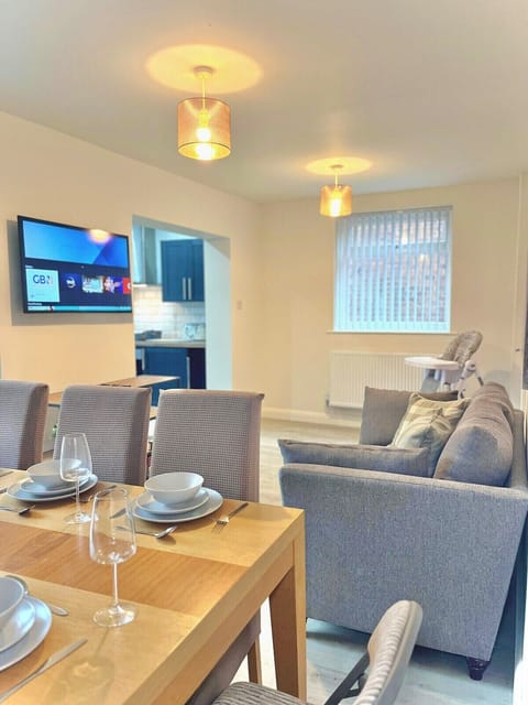 Shared Meals, Shared Joy