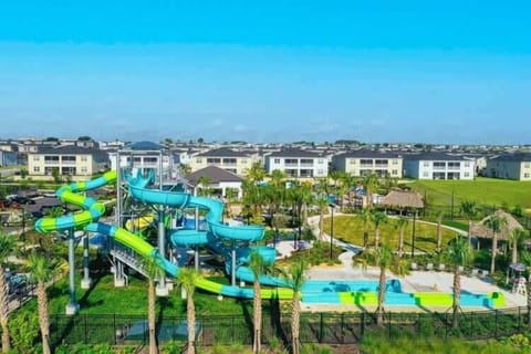 The Retreat Club is ChampionsGate’s newest and most well-equipped clubhouse. Our home is just a 1-minute walk away, giving you easy and convenient access to all the amazing amenities!