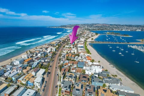 Mission Beach  Steps to Beach & Bay Parking