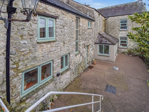 Exterior | The Old Farm House, Yealand Redmayne