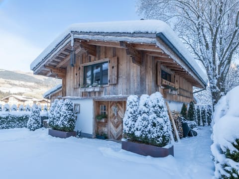 Holiday Home Exterior [winter]