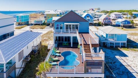 Welcome to Sip n Sea!