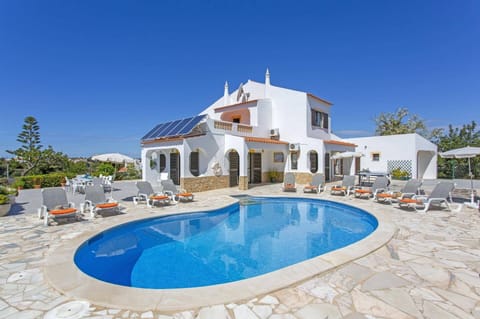 Villa Eira image