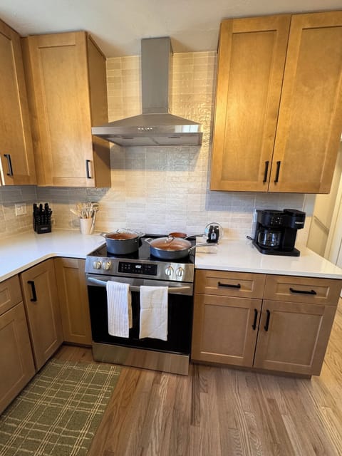 Full set of pots, cookware and a Keurig coffee maker with single use pods or pot