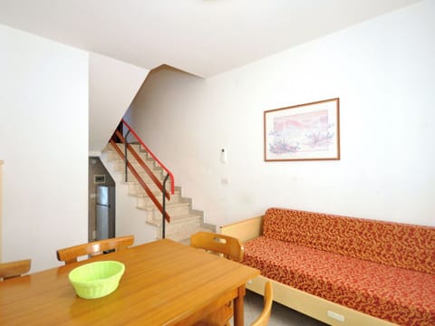 Apartment, Condominium, Hotel